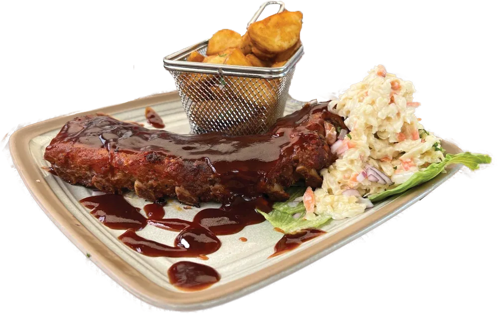 BBQ oldalas amerikai káposztasalátával, steak burgonyával