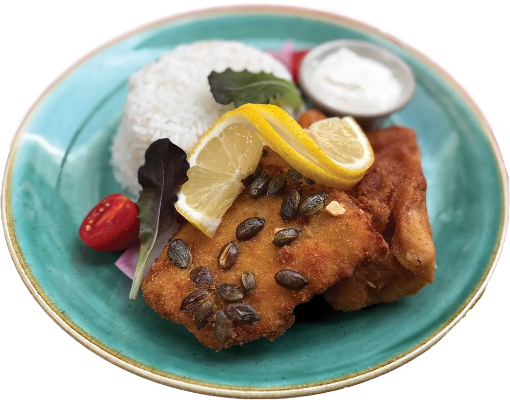 Szürkeharcsafilé rántva tökmagos bundában, jázmin rizzsel, tartár mártással